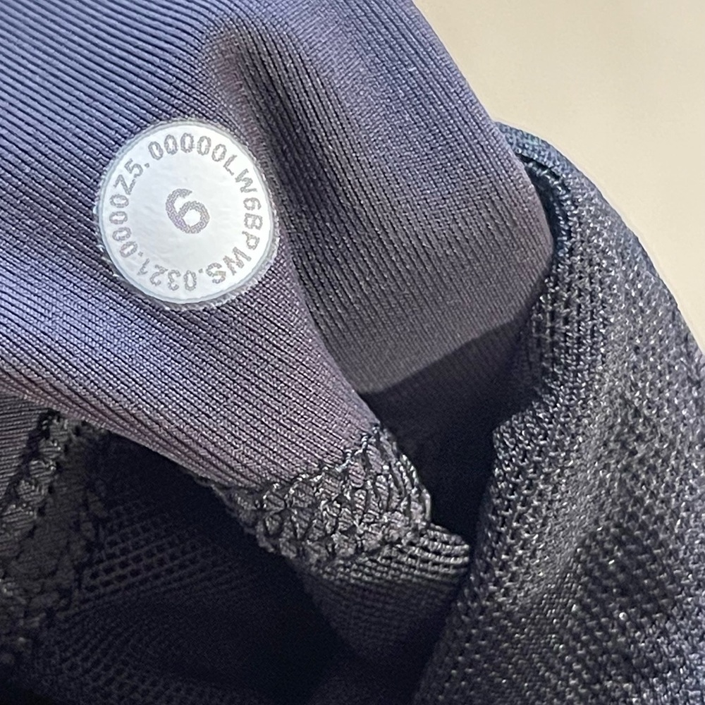 NWT Lululemon Power Thru High Rise Crop 23" Black size 6 - Picture 15 of 15